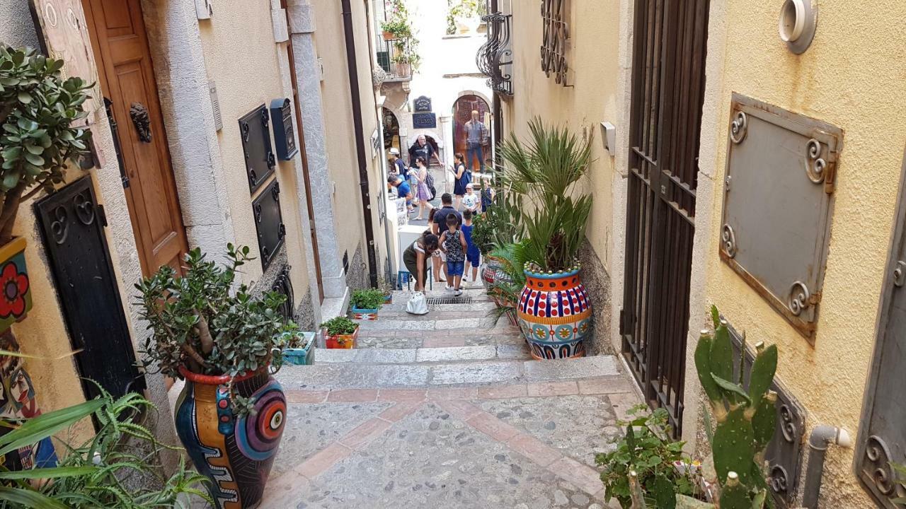 Appartament Cristian Taormina Exteriör bild