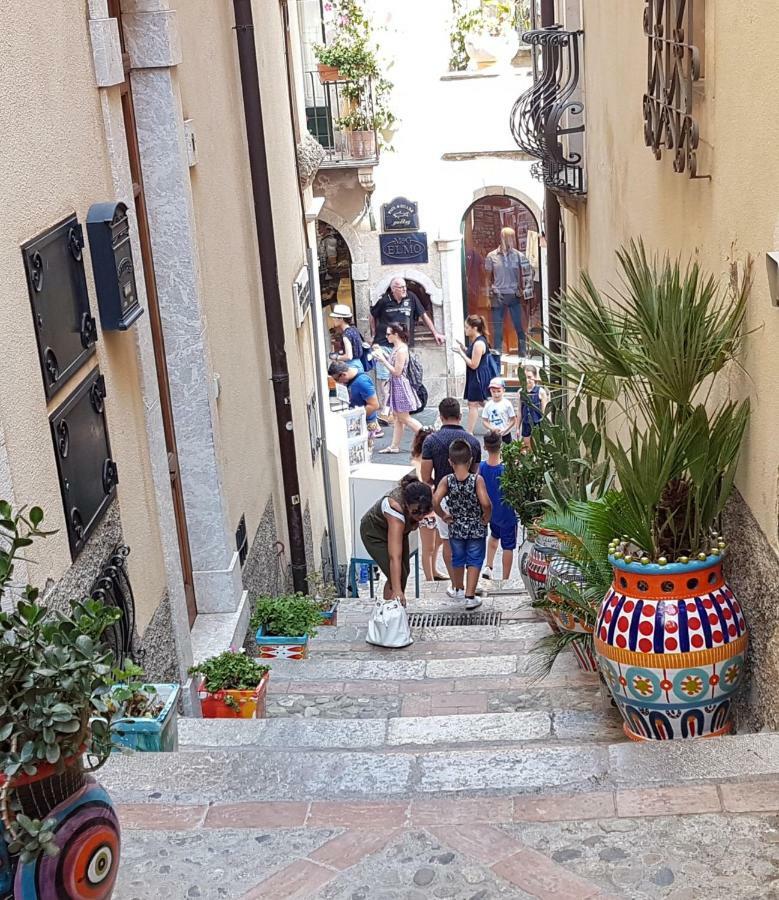 Appartament Cristian Taormina Exteriör bild